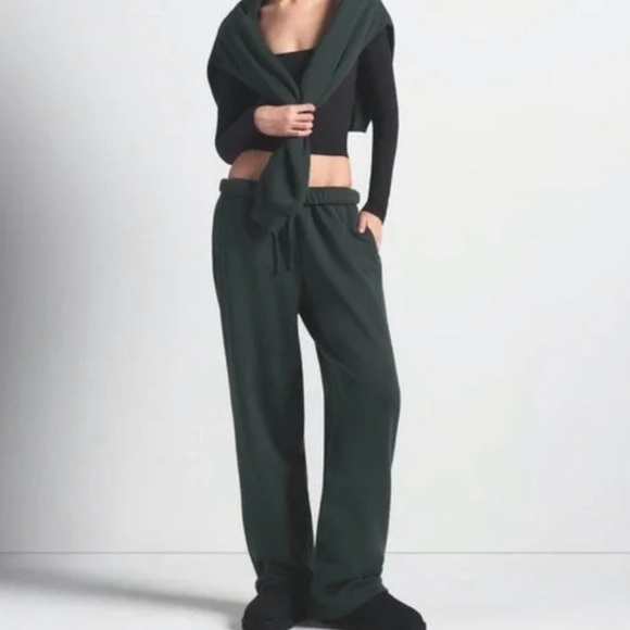 SKIMS Pants - Skims Cotton Fleece Classic Straight Leg Pants - Clover Green